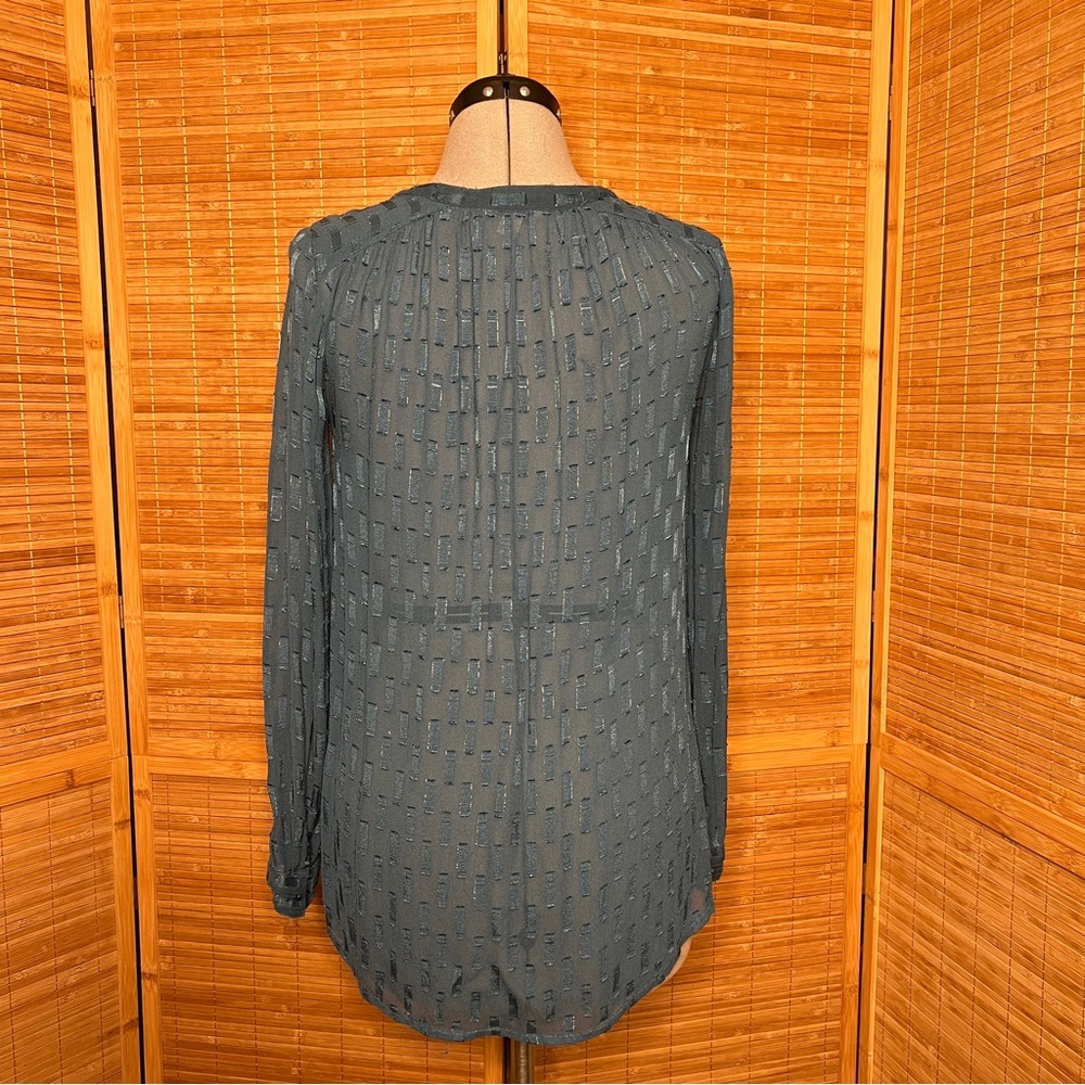 Lucky Brand Sheer Teal Patterned Blouse Metallic Accents Small - Picture 3 of 11